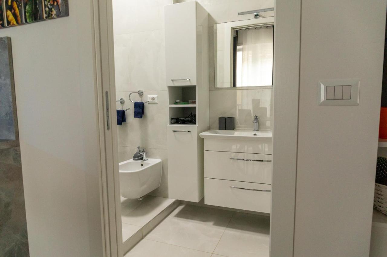 Apartament Cozy Loft Putignani Bari Zewnętrze zdjęcie